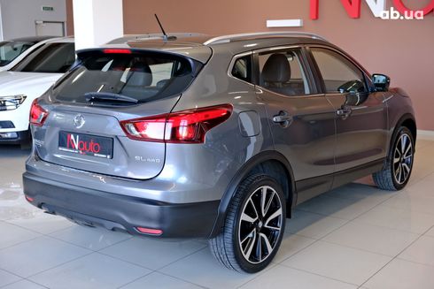 Nissan Qashqai 2019 серый - фото 3