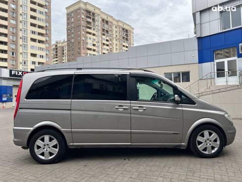 Mercedes-Benz Viano 2008 серый - фото 5