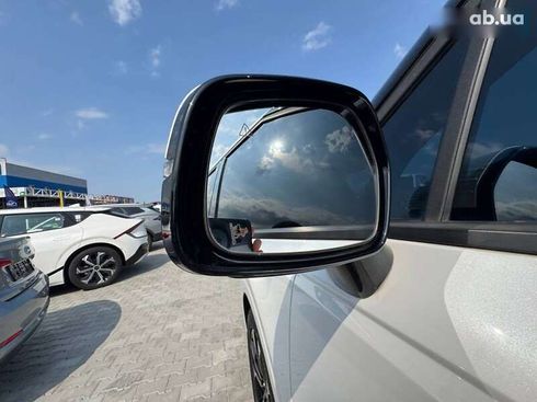 Kia Carnival 2021 - фото 11