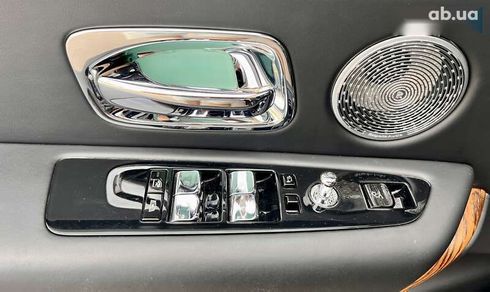 Rolls-Royce Cullinan 2022 - фото 25