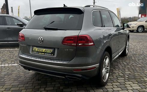 Volkswagen Touareg 2017 - фото 8