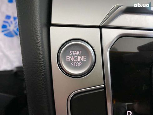 Volkswagen Passat 2018 - фото 23