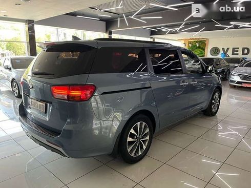 Kia Carnival 2014 - фото 4