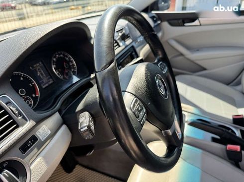 Volkswagen Passat 2014 - фото 14