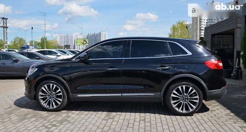 Lincoln MKX 2017 - фото 15