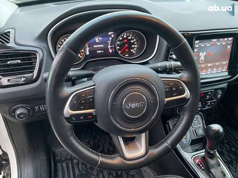 Jeep Compass 2018 - фото 15
