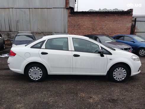 Fiat Linea 2013 белый - фото 4