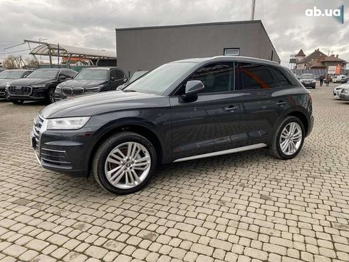 Audi Q5 2017 - фото 4