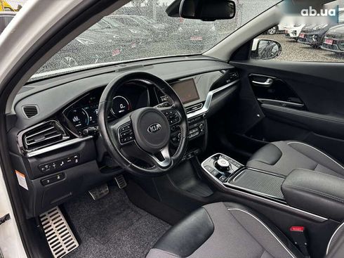 Kia Niro 2021 - фото 18