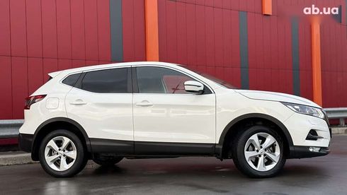 Nissan Qashqai 2019 - фото 11