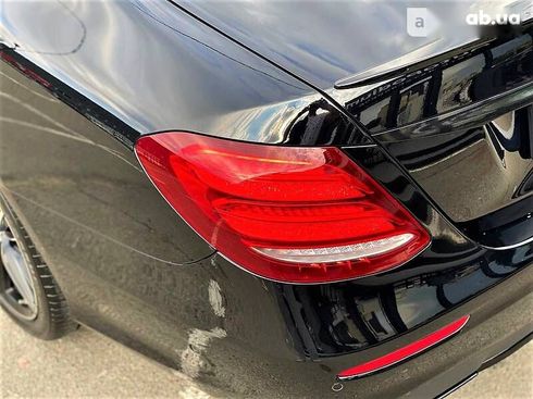 Mercedes-Benz E 220 2019 - фото 19