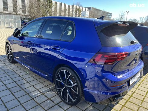 Volkswagen Golf R 2023 - фото 16