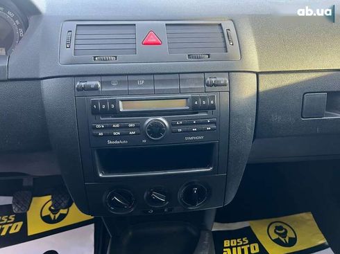 Skoda Fabia 2006 - фото 15