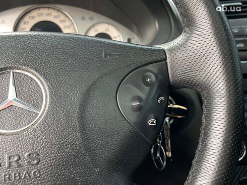 Mercedes-Benz E-Класс 2005 черный - фото 29