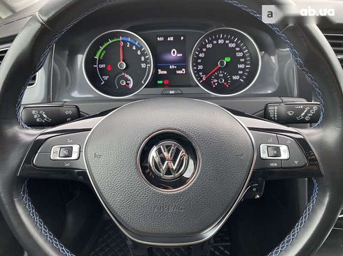 Volkswagen e-Golf 2018 - фото 27