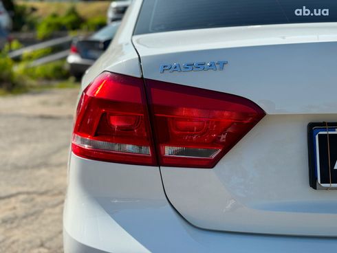 Volkswagen Passat 2015 белый - фото 14