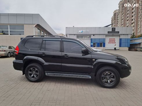 Toyota Land Cruiser Prado 2005 черный - фото 9