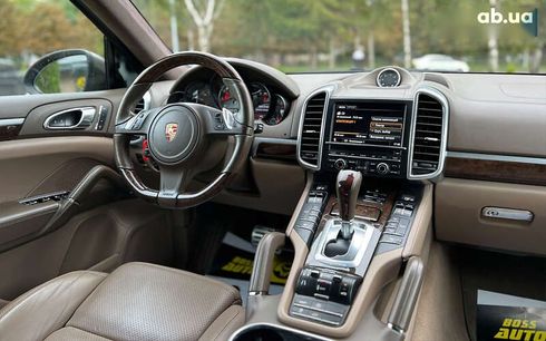 Porsche Cayenne 2012 - фото 22