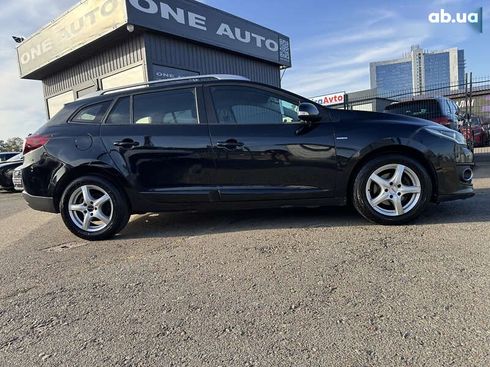 Renault Megane 2015 - фото 7