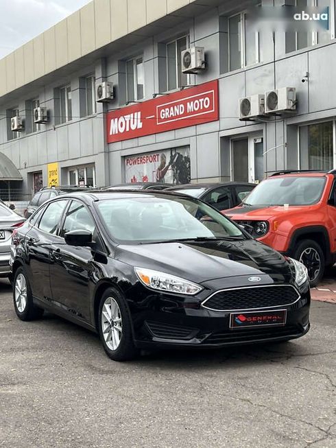 Ford Focus 2018 - фото 2