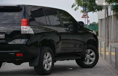 Toyota Land Cruiser Prado 2012 - фото 13