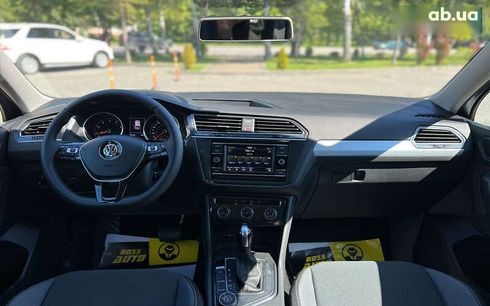 Volkswagen Tiguan 2020 - фото 13