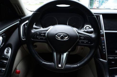 Infiniti Q50 2018 серый - фото 9