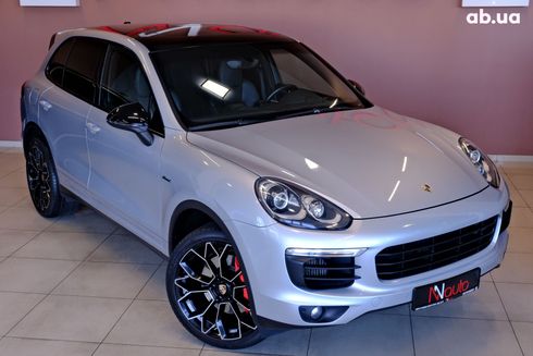 Porsche Cayenne 2015 серый - фото 4