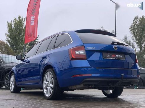 Skoda Octavia 2019 - фото 21