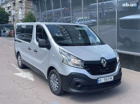 Renault Trafic 2015 - фото 8