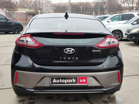 Hyundai Ioniq 2017 черный - фото 6