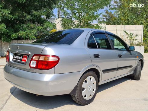 Nissan Almera 2005 серый - фото 5