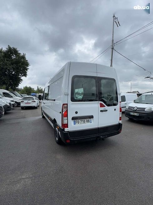Renault Master 2020 - фото 10