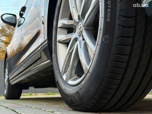 Volkswagen Passat 2017 - фото 23