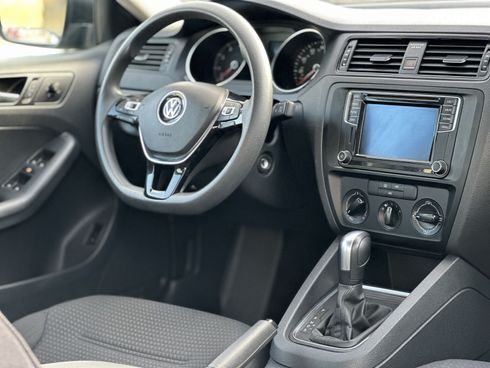 Volkswagen Jetta 2015 черный - фото 13