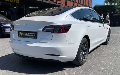 Tesla Model 3 2020 - фото 6