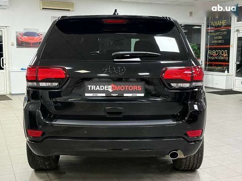 Jeep Grand Cherokee 2020 - фото 11