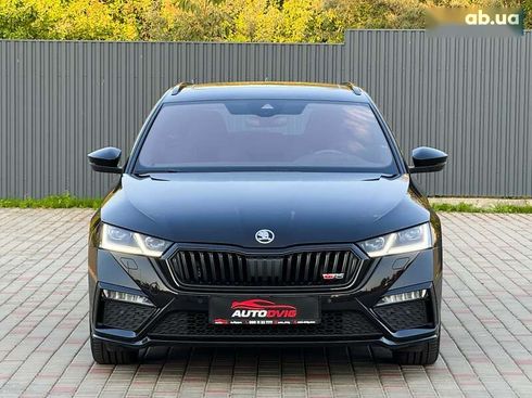 Skoda Octavia 2021 - фото 9