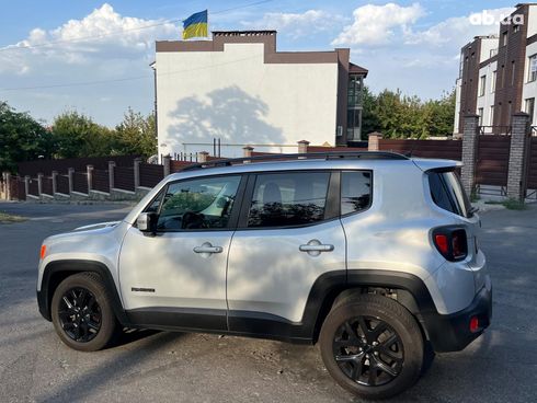 Jeep Renegade 2017 серый - фото 8