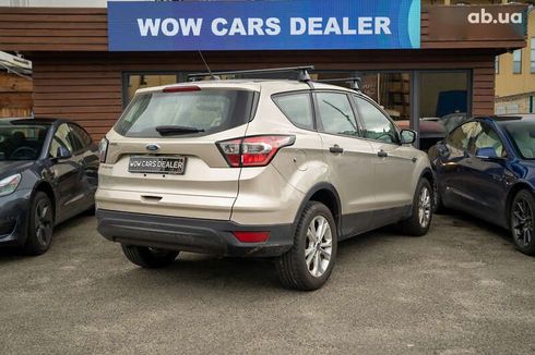 Ford Escape 2017 - фото 8