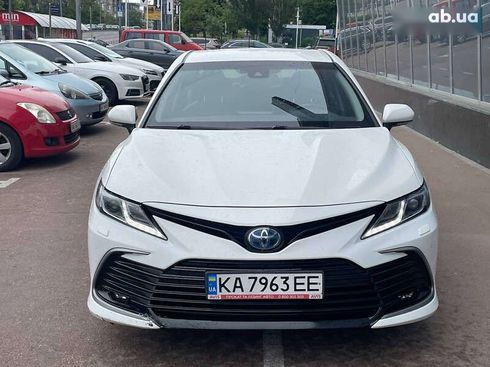 Toyota Camry 2021 - фото 3