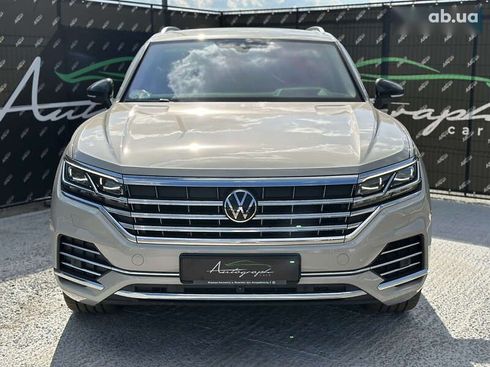 Volkswagen Touareg 2020 - фото 3