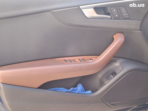 Audi A4 2016 синий - фото 16