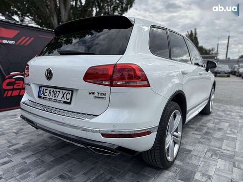 Volkswagen Touareg 2015 - фото 5