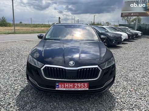 Skoda Octavia 2020 - фото 9