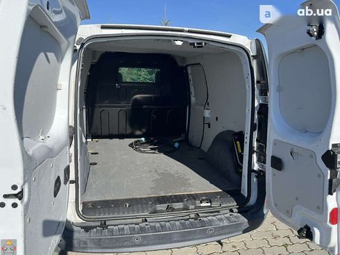 Renault Kangoo 2018 - фото 14