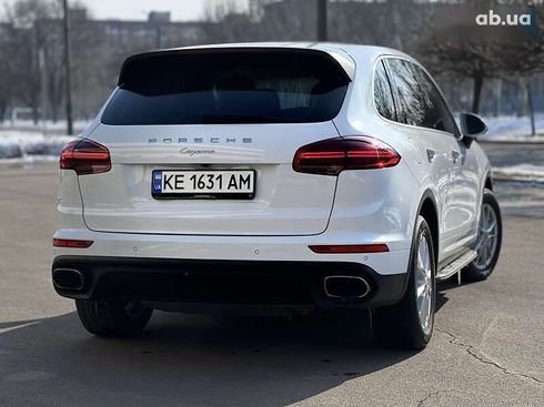 Porsche Cayenne 2016 - фото 7