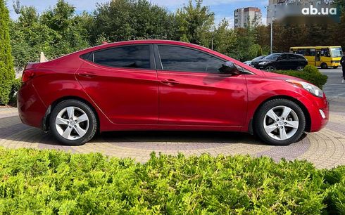 Hyundai Elantra 2013 - фото 8