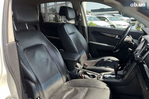 Chevrolet Captiva 2012 - фото 11