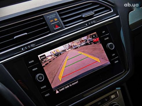 Volkswagen Tiguan 2017 - фото 14